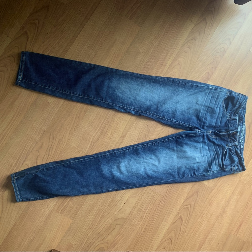 American Eagle Long Stretch Jeggings- 6